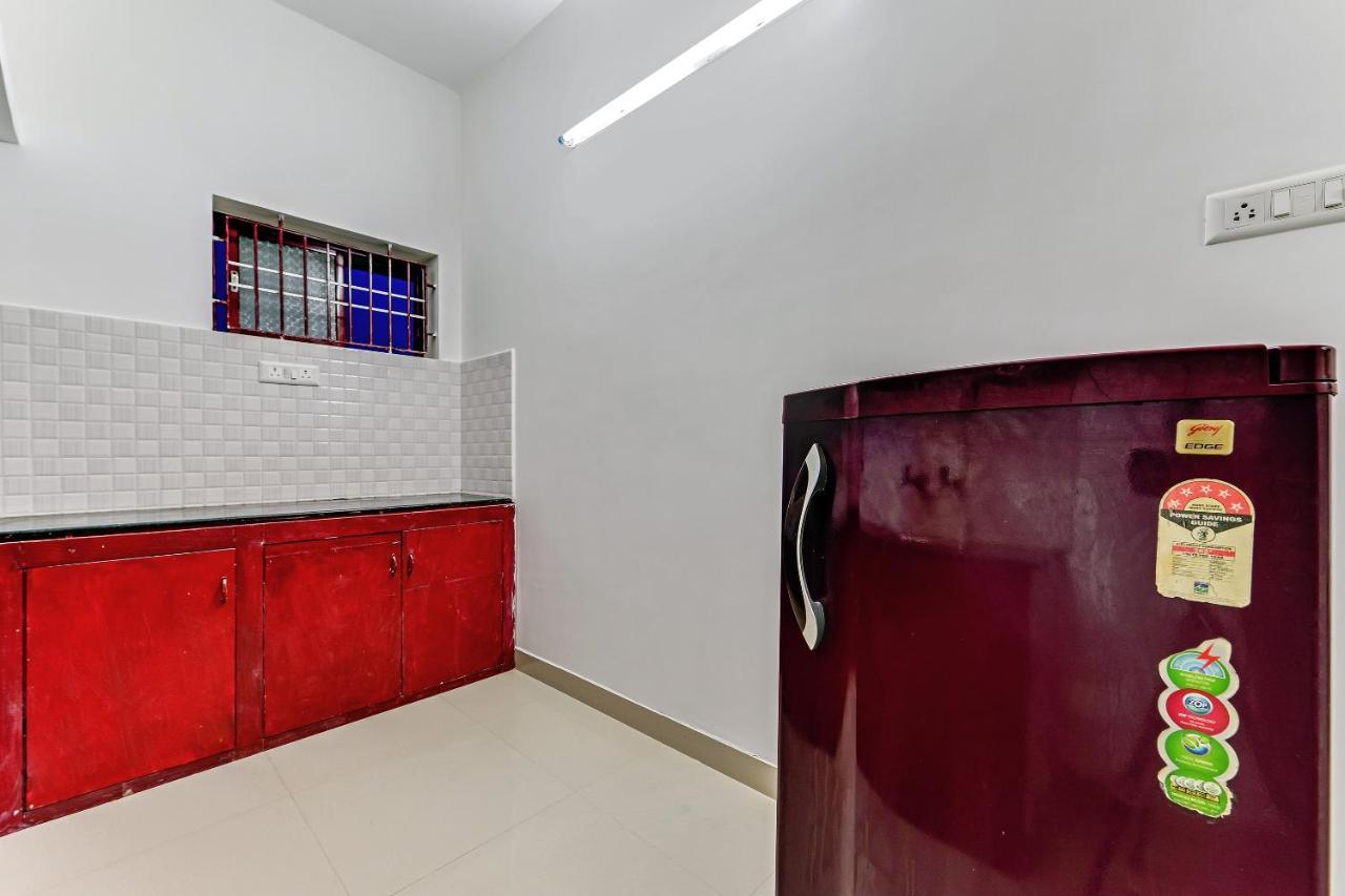 Oyo 45738 Jj Residency Guest house